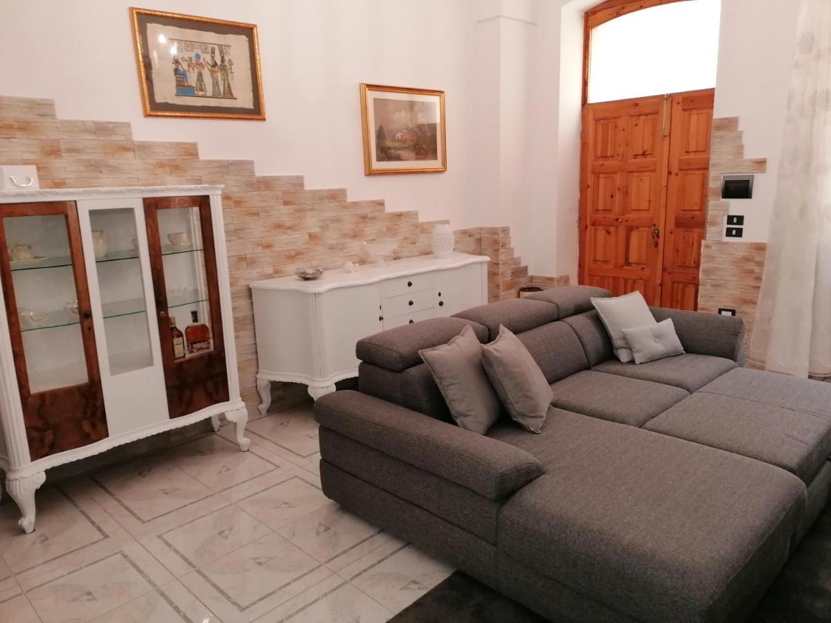 Centro Storico Mare Fuori Villa Бриндизи Екстериор снимка