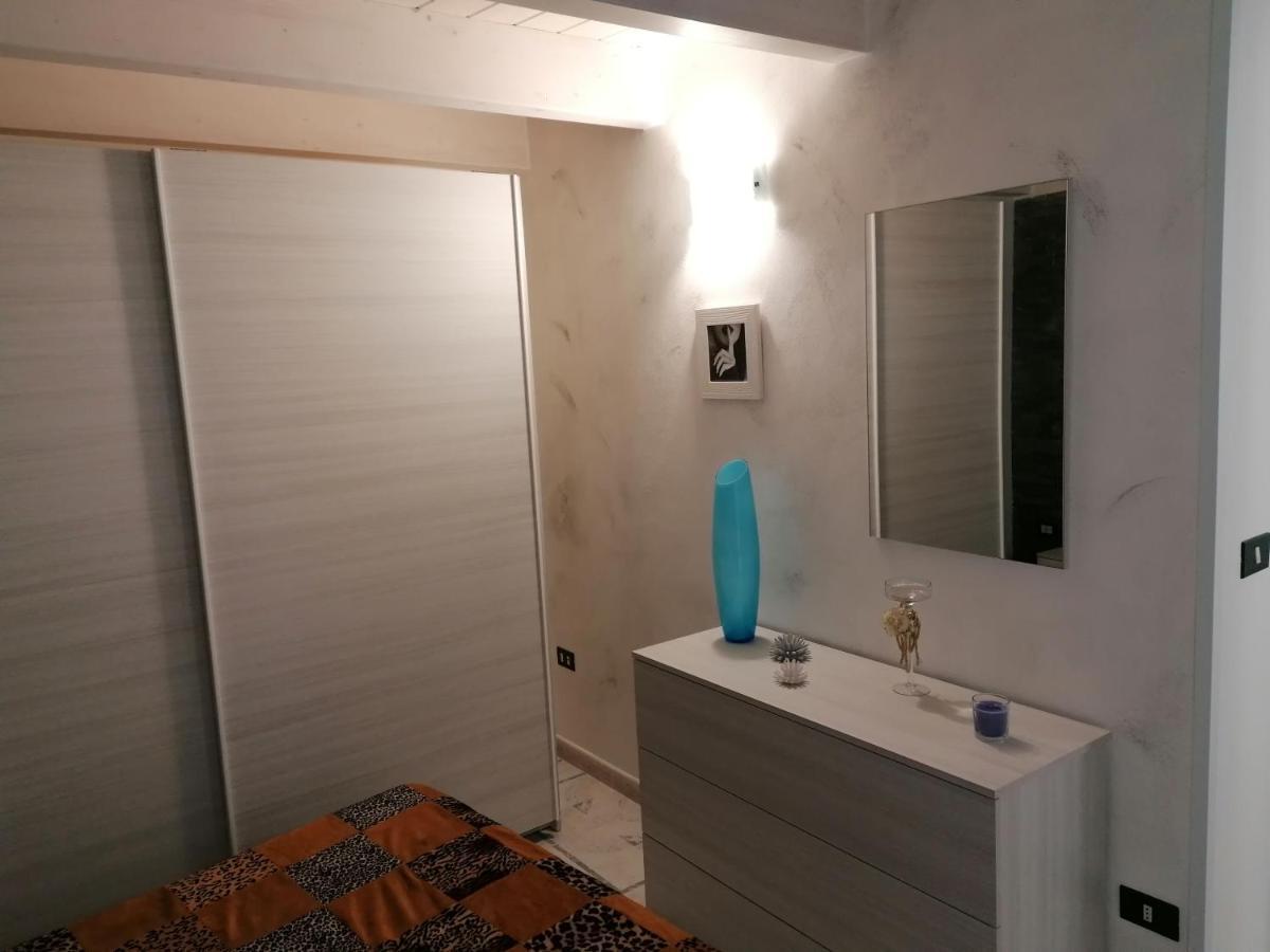 Centro Storico Mare Fuori Villa Бриндизи Екстериор снимка