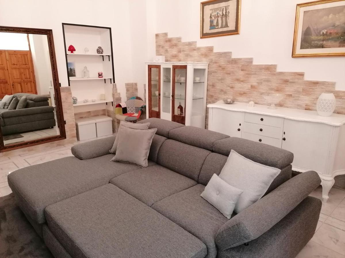 Centro Storico Mare Fuori Villa Бриндизи Екстериор снимка