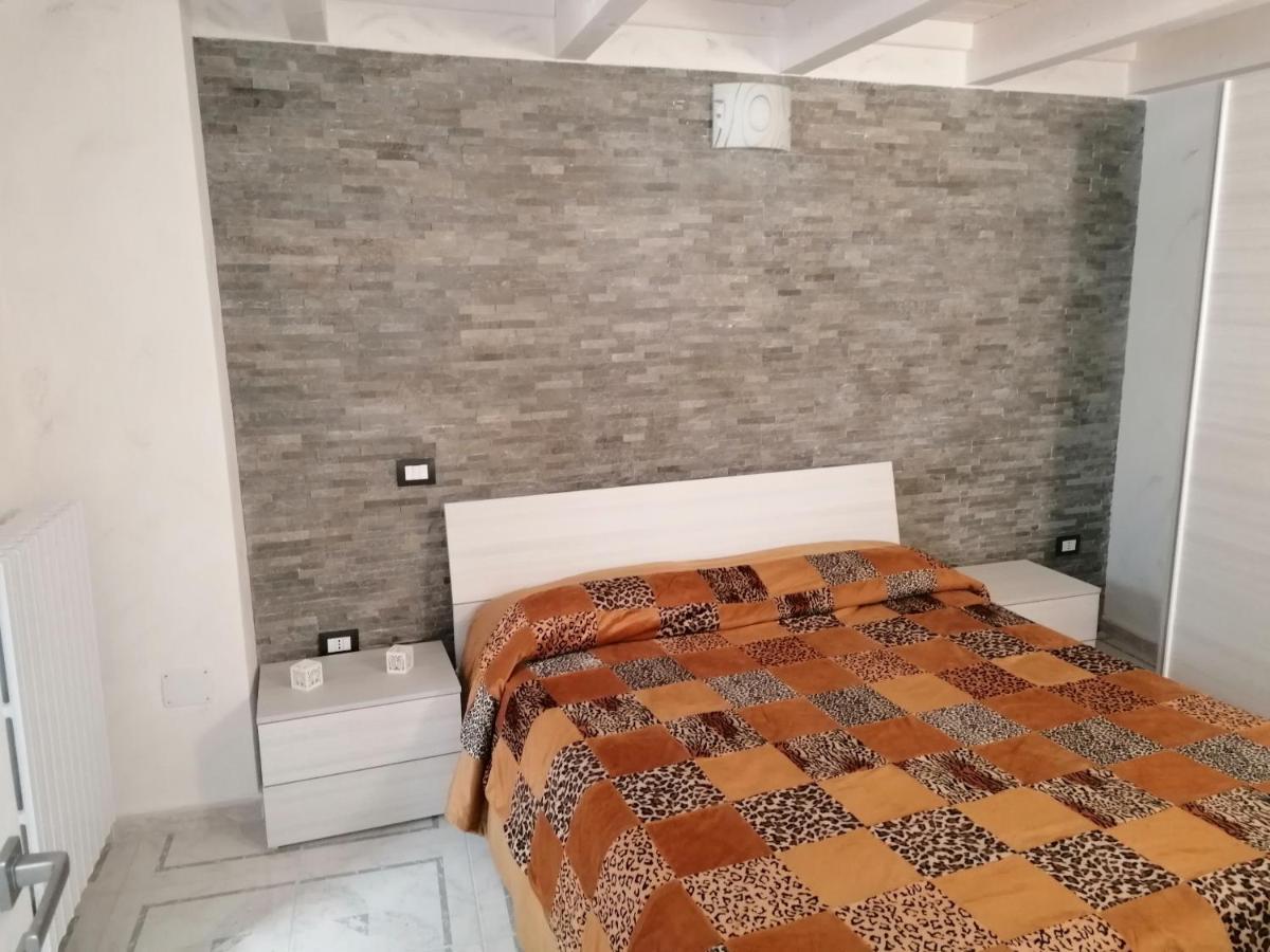 Centro Storico Mare Fuori Villa Бриндизи Екстериор снимка