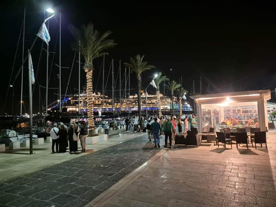 Centro Storico Mare Fuori Villa Бриндизи Екстериор снимка